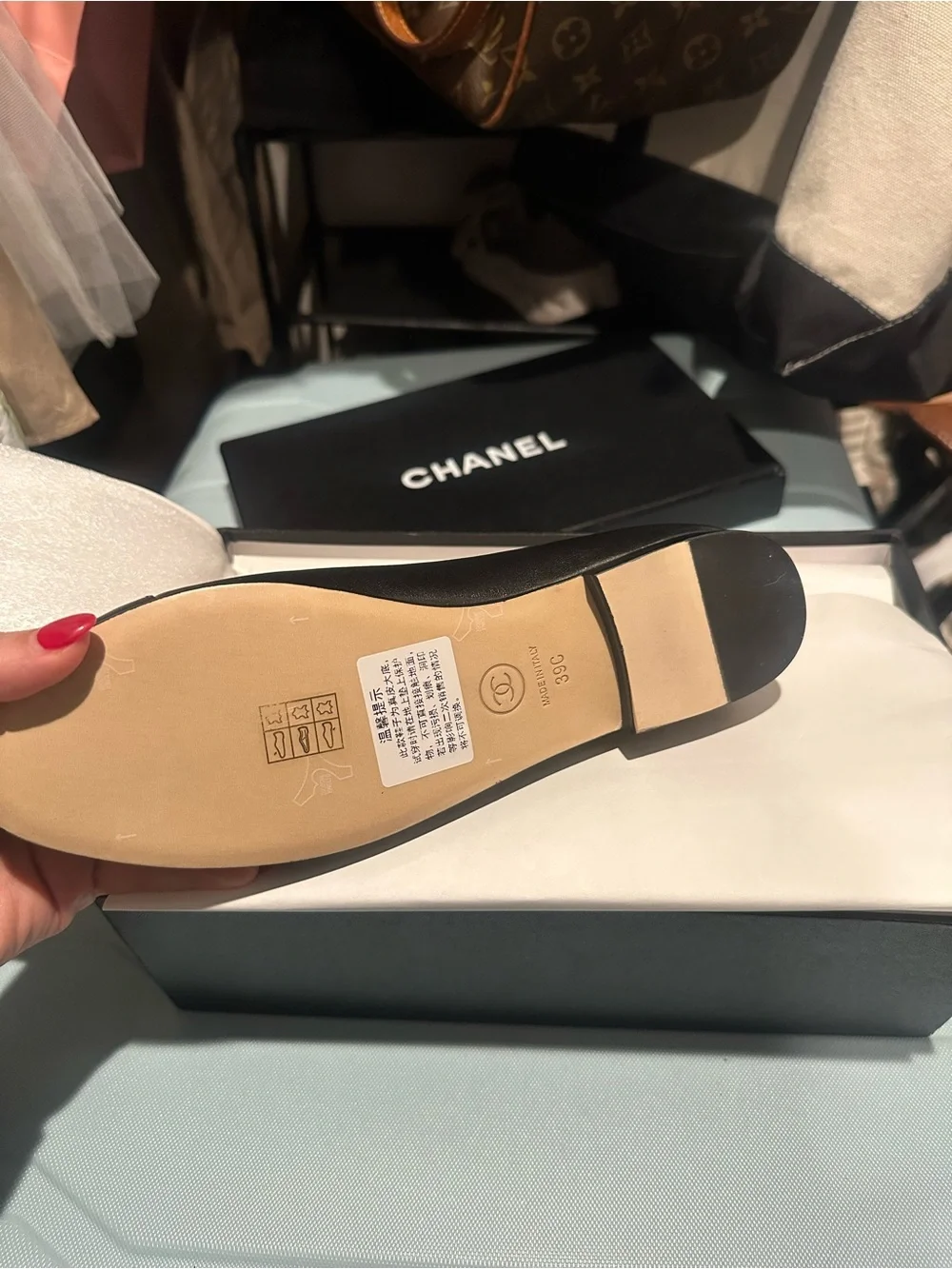 CHANEL Black Leather Ballet Flat with Bow - Women's - Picture 2 of 3